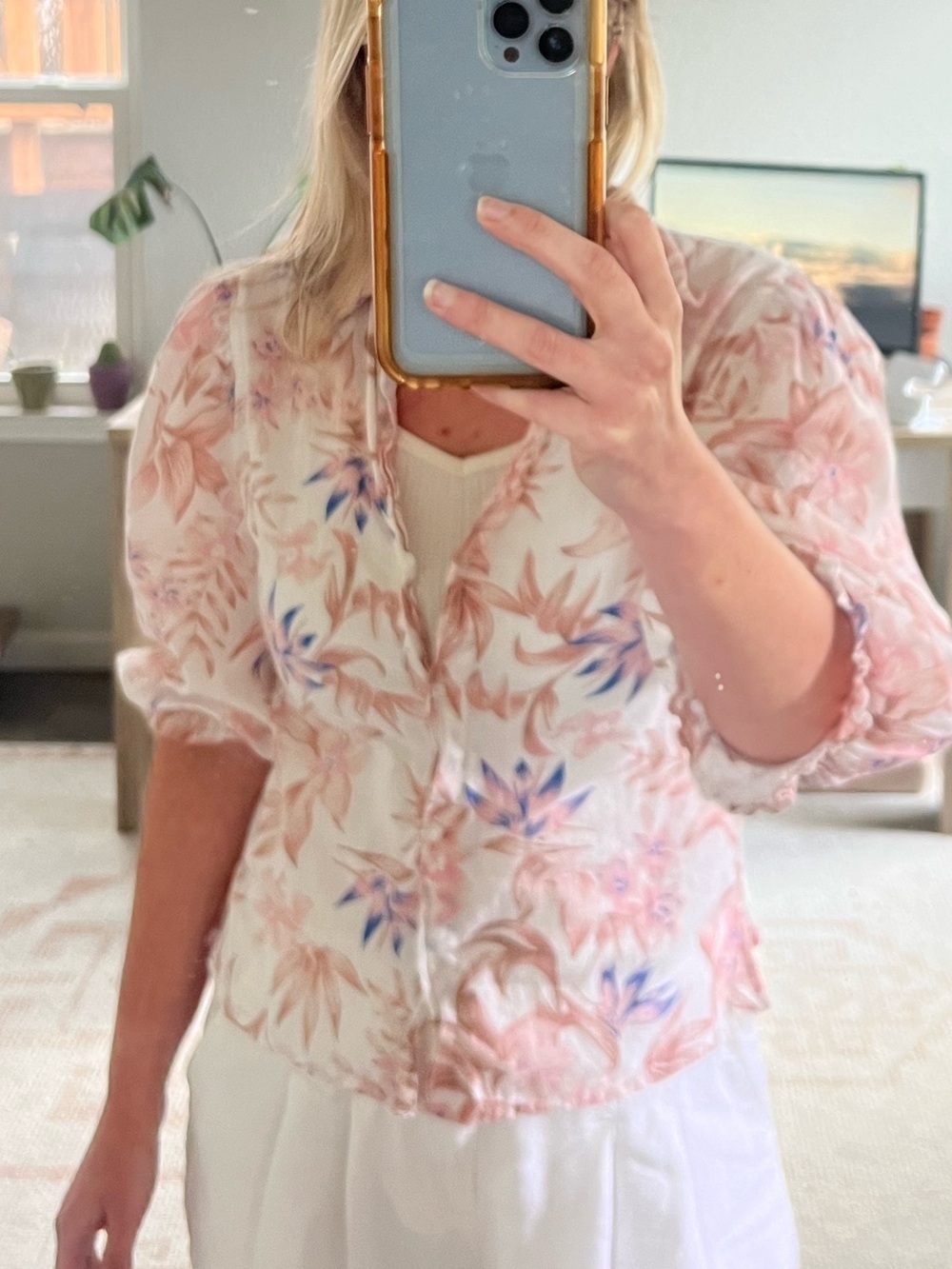 Floral Puff-Sleeve Button Front Blouse - Pink & Blue